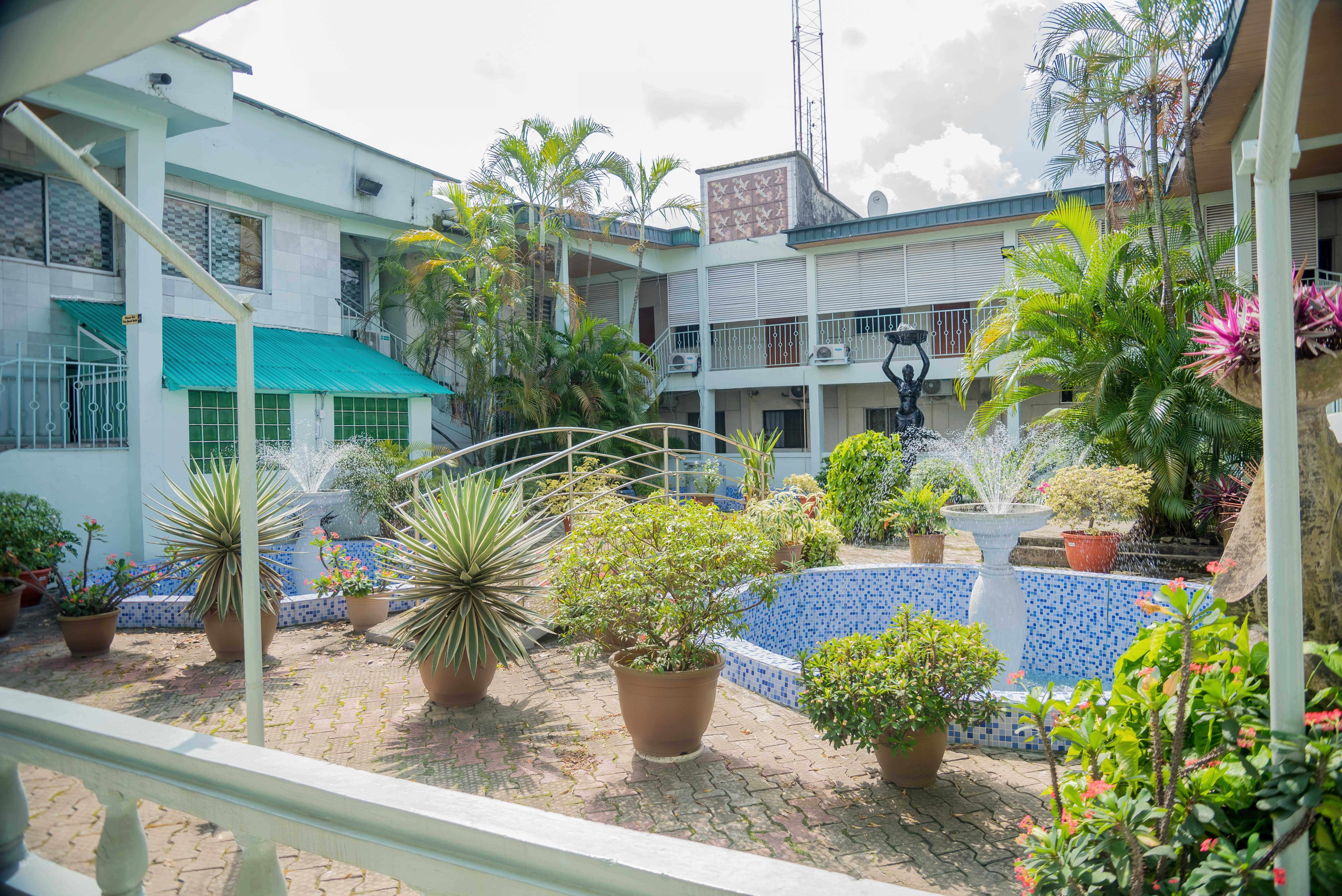 Westend Hospital Garden